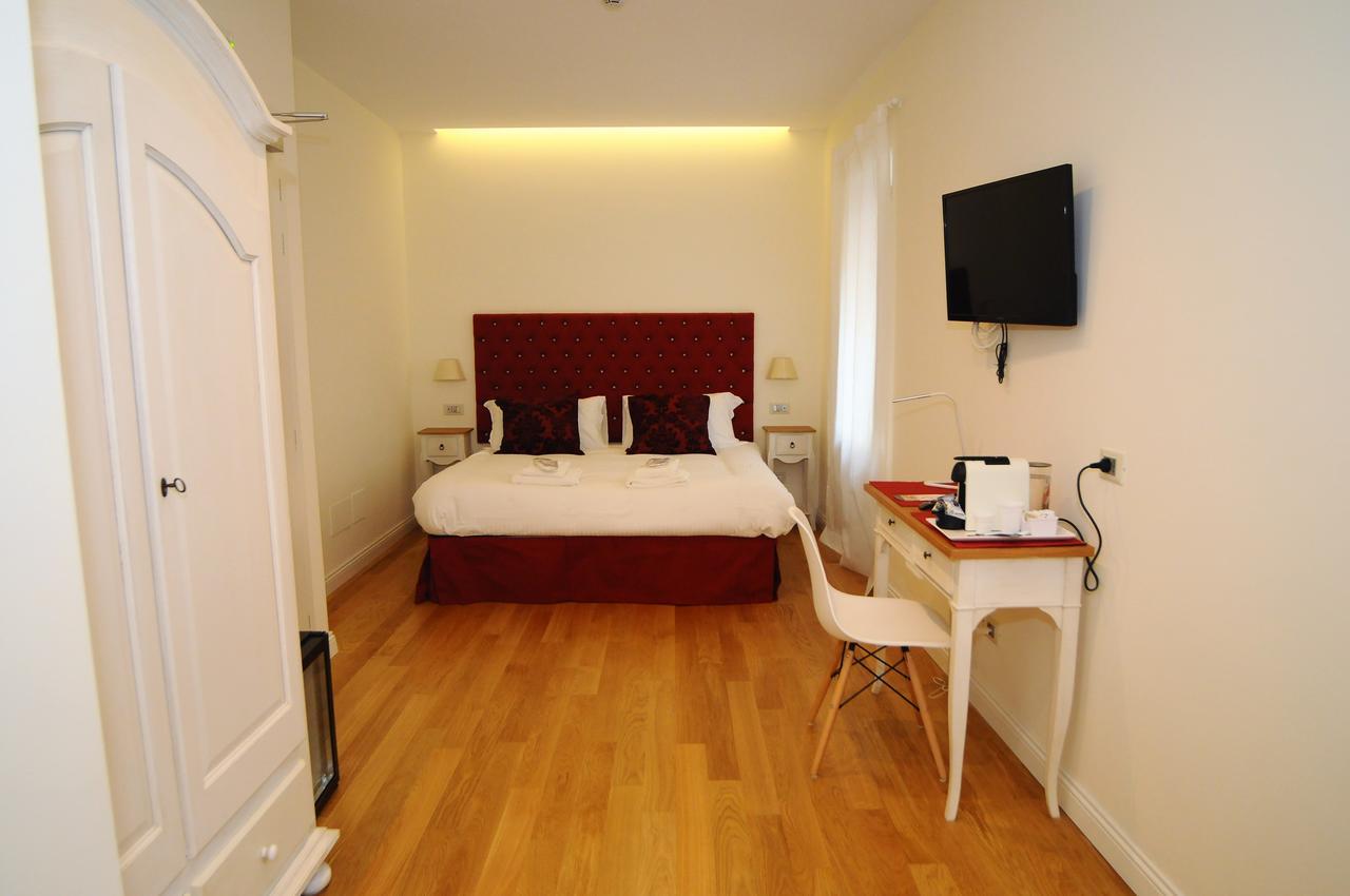 Magia A Trilussa Hotel โรม ภายนอก รูปภาพ